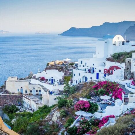 Travel Advisors’ Secrets: Your Key to Stress-Free Vacations!