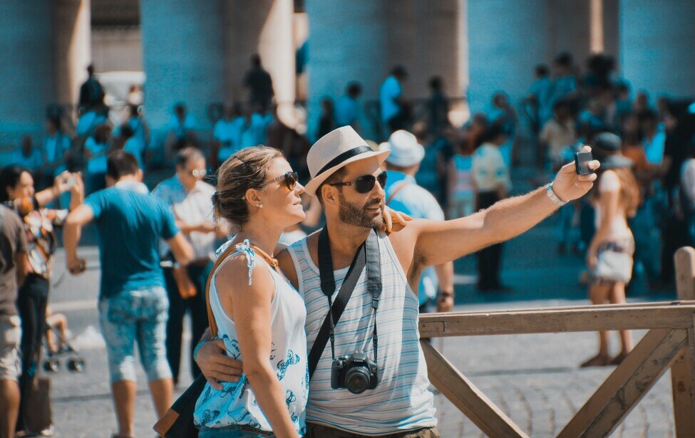happy tourists
